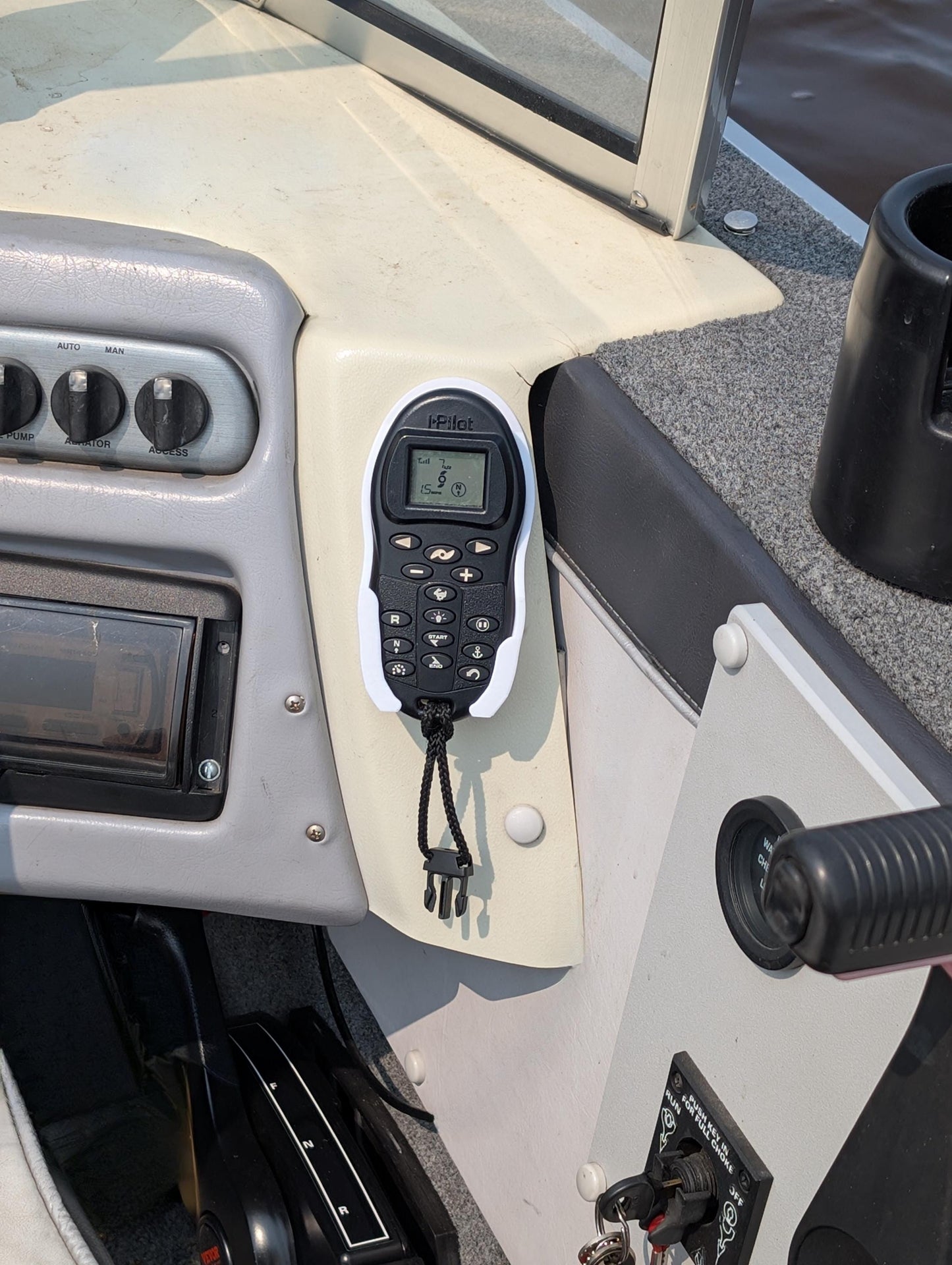 Minn Kota Remote (legacy) holder/mount