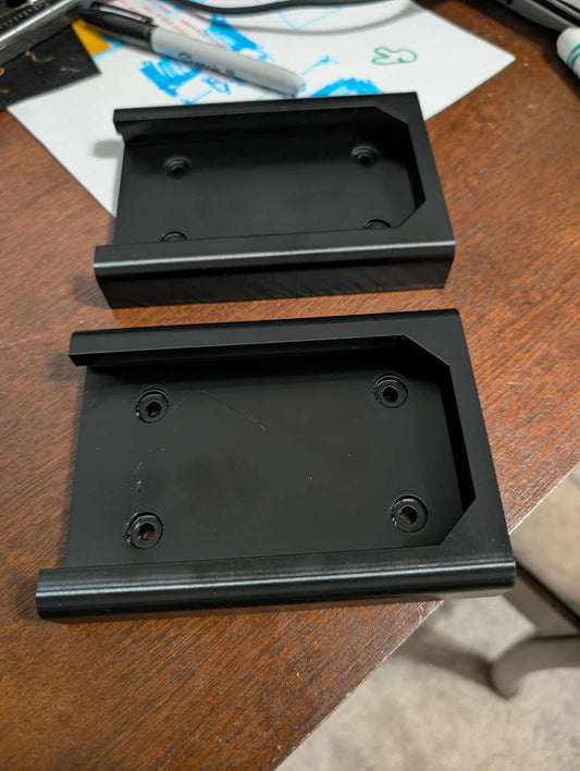 Storage tracks